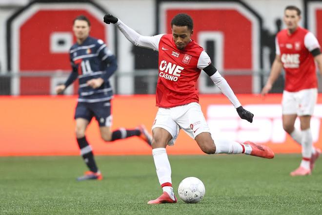 得全世界体 得全世界体